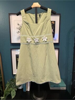 SHEIN Light Green Floral Trim Mini Dress